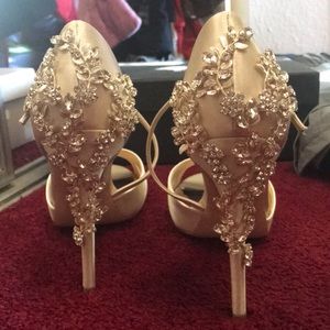 STUNNING Badgley Mischka Bridal Heels